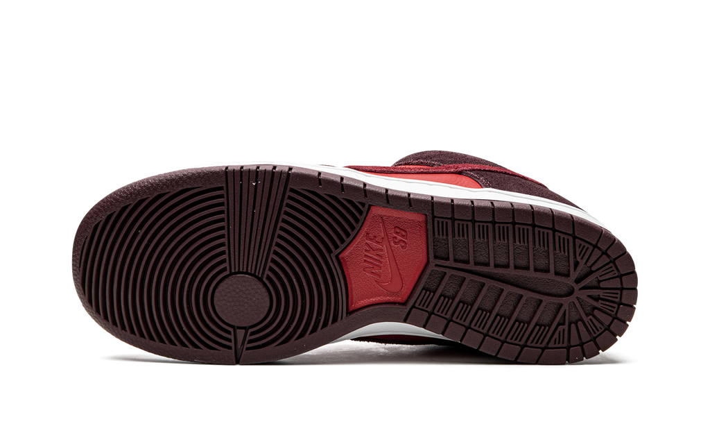 SB Dunk Low "Cherry" DM0807 600