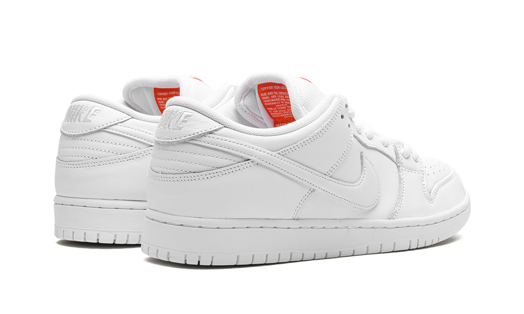 SB Dunk Low Pro "Triple White" FJ1674 100
