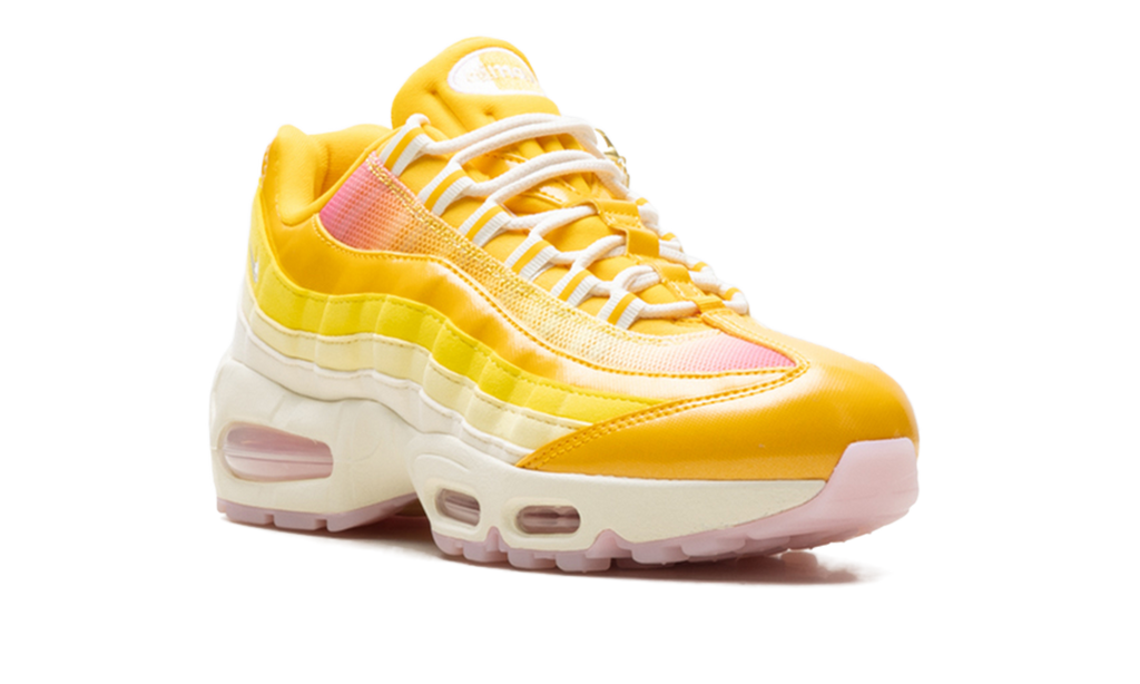 Air Max 95 WMNS "Big Bubble Sunshine" IQ0382 739