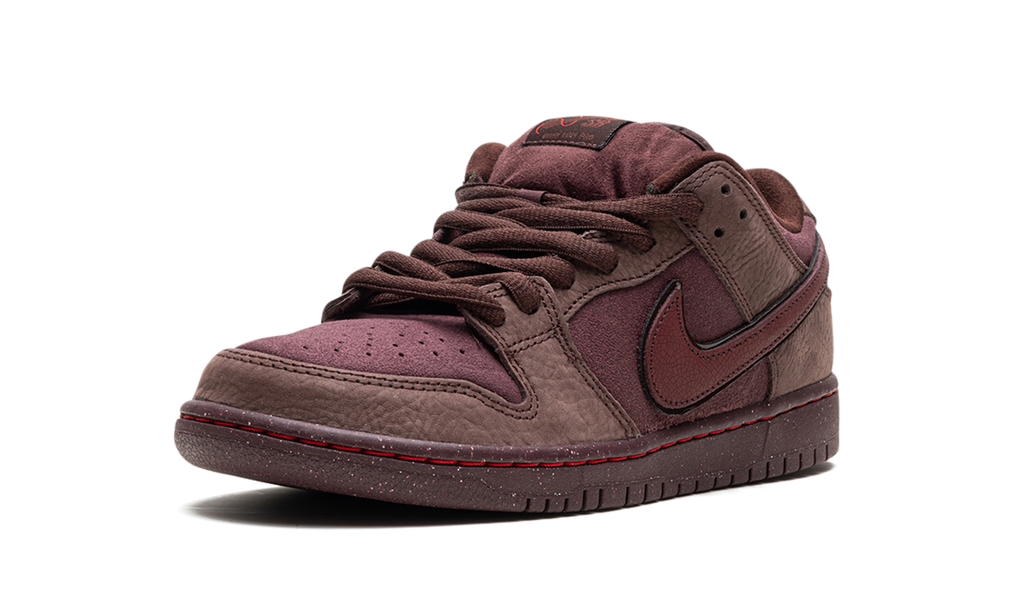 SB Dunk Low "City of Love" FN0619 600