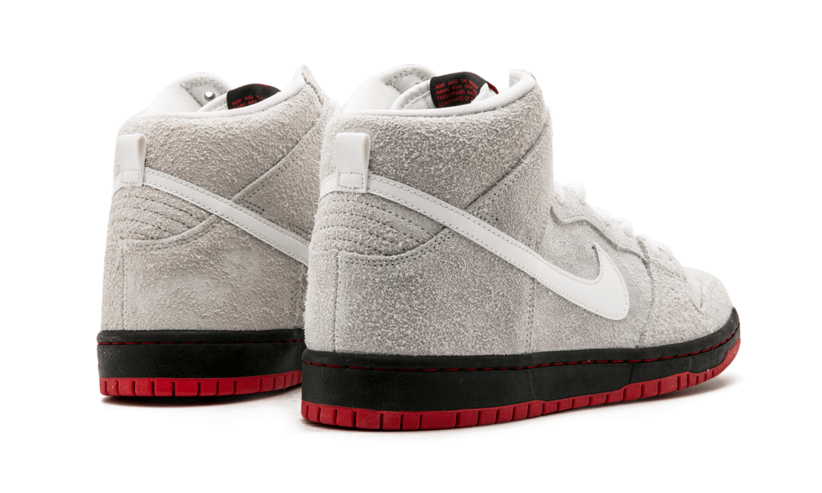 SB DUNK HIGH TRD QS "BLACK SHEEP" 881758 110