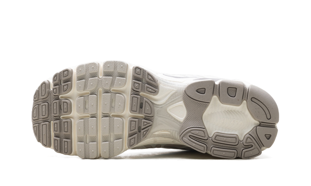 Air Max Moto 2K WMNS "Phantom" IQ0272 030