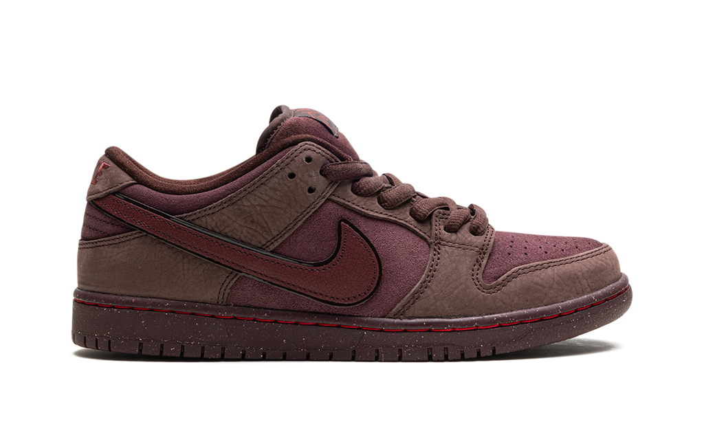 SB Dunk Low "City of Love" FN0619 600