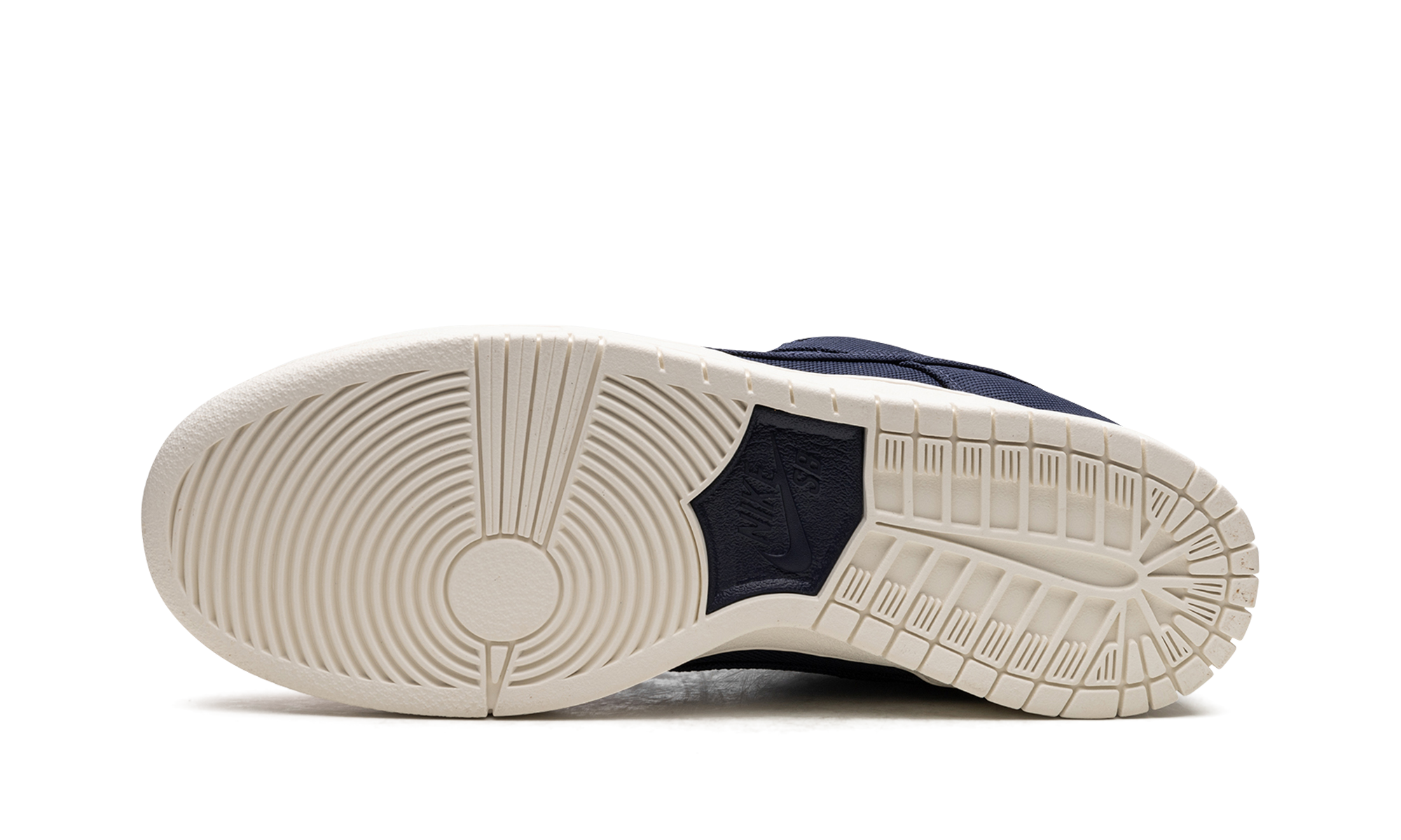 SB Dunk Low "Midnight Navy/Desert Ochre" DX6775 400