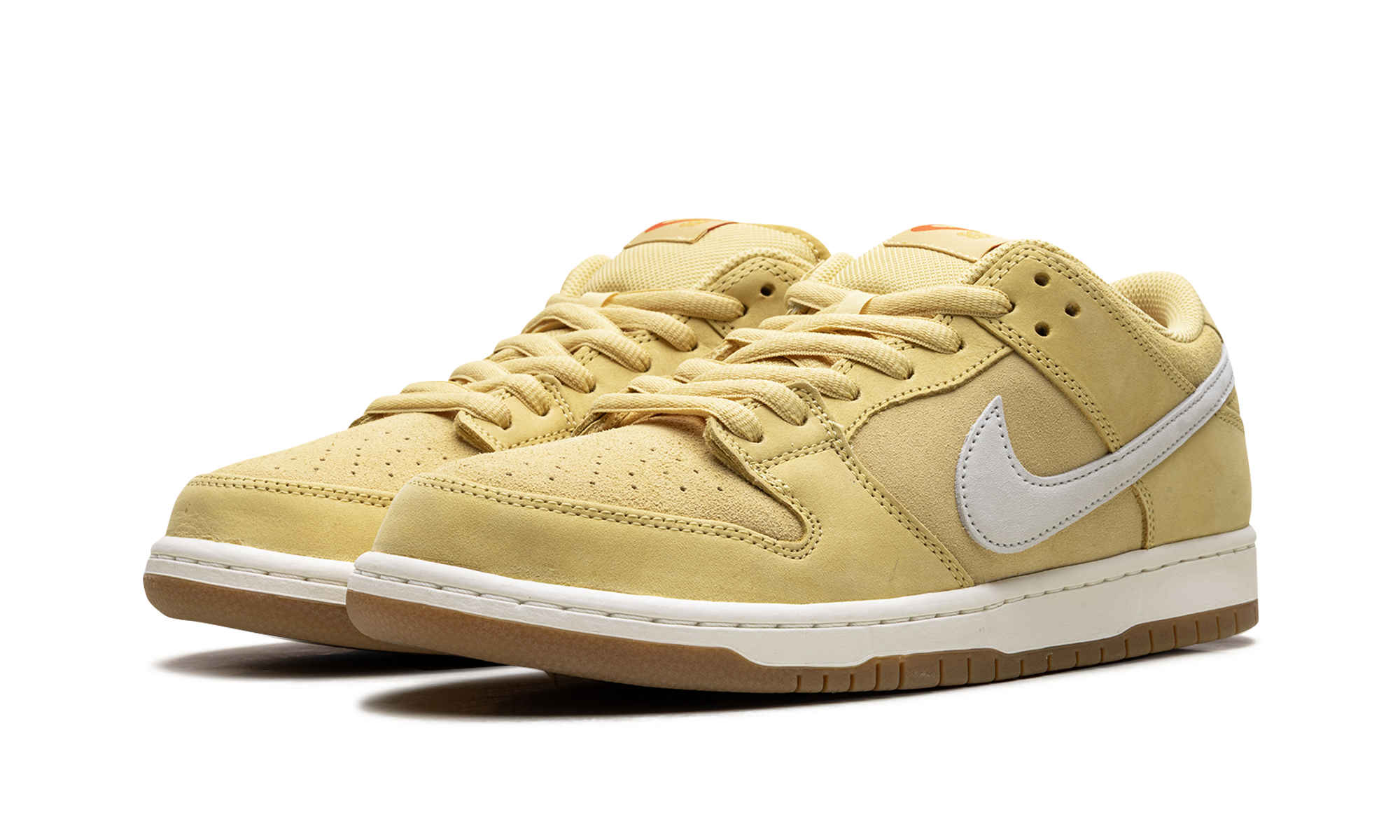 SB Dunk Low "Saturn Gold" FJ1674 700