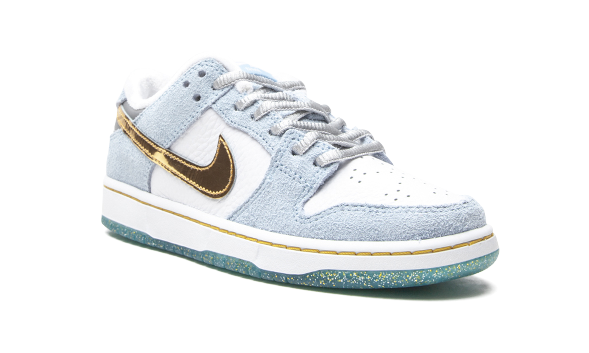 SB Dunk Low PS "Sean Cliver - Holiday Special" DJ2519 400