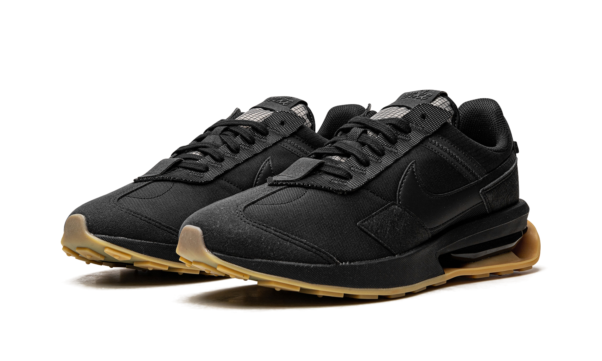 Air Max Pre-Day "Black Gum" DZ4397 001