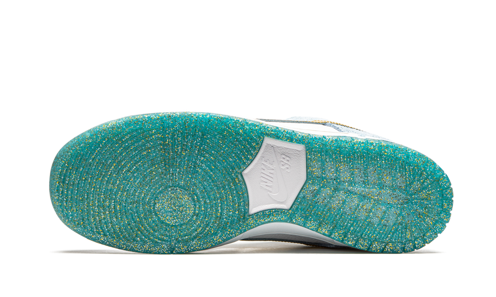 SB Dunk Low "Sean Cliver - Holiday Special" DC9936 100