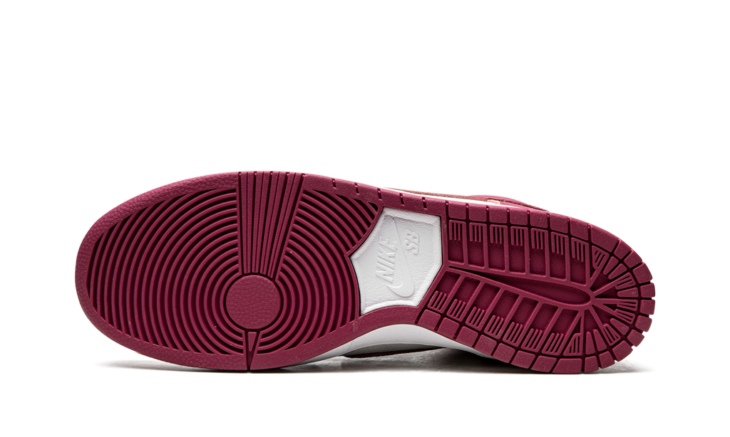 SB Dunk High "Sweet Beet" DQ4485 600