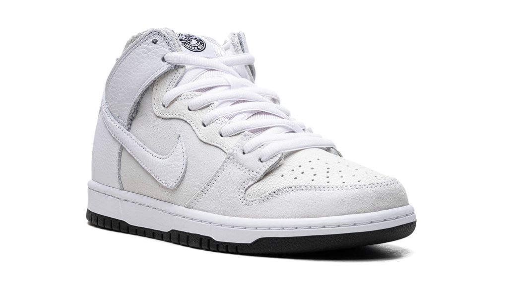 SB Dunk High "Antihero" HM5837 100
