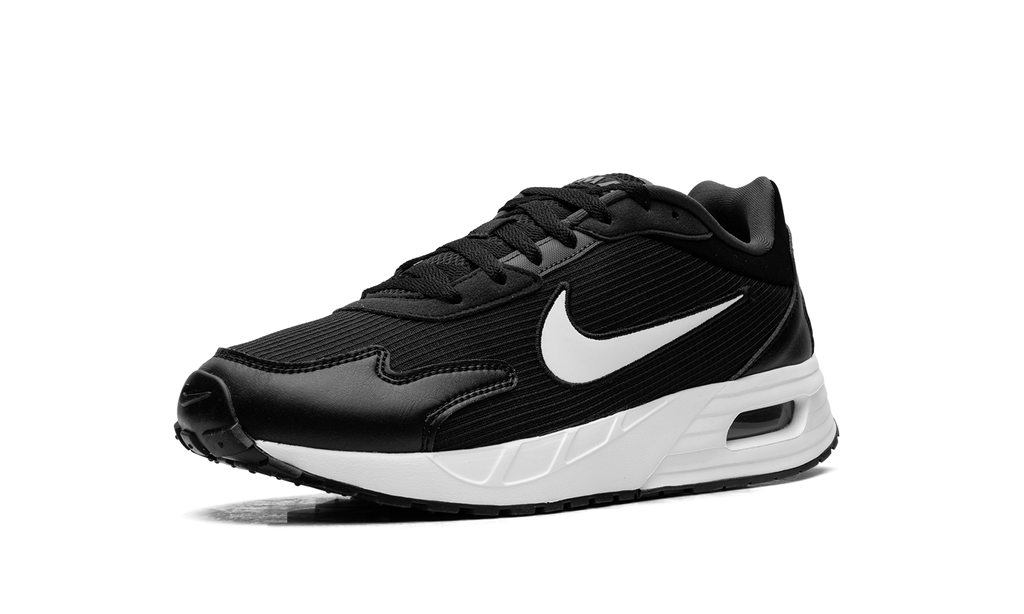 Air Max Solo "Black / White" HQ2572 001