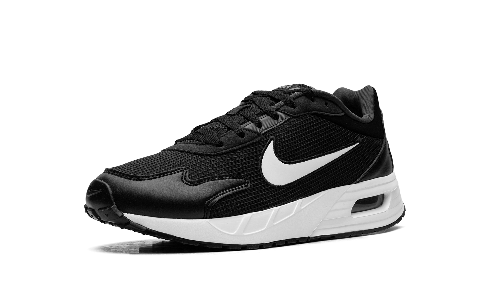 Air Max Solo "Black / White" HQ2572 001