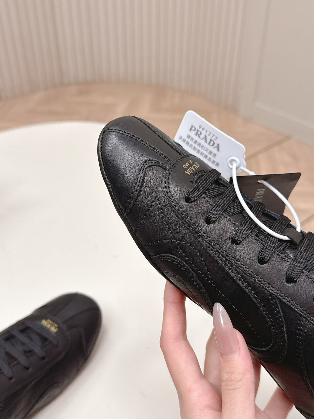 Prada 26ss German Training Black Glossy Leather 644220