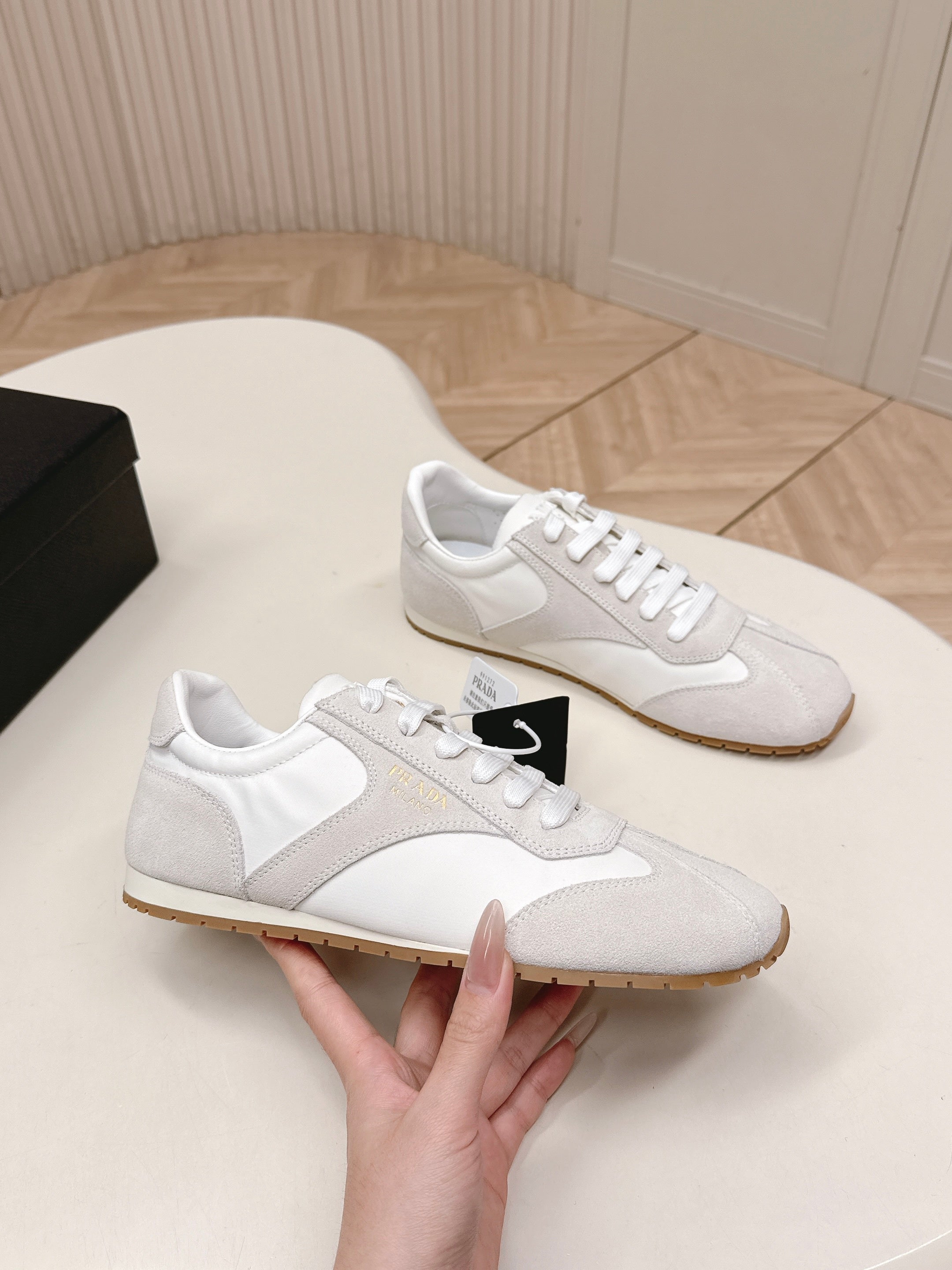 Prada 26ss German Training Light Grey Suede Leather 644224
