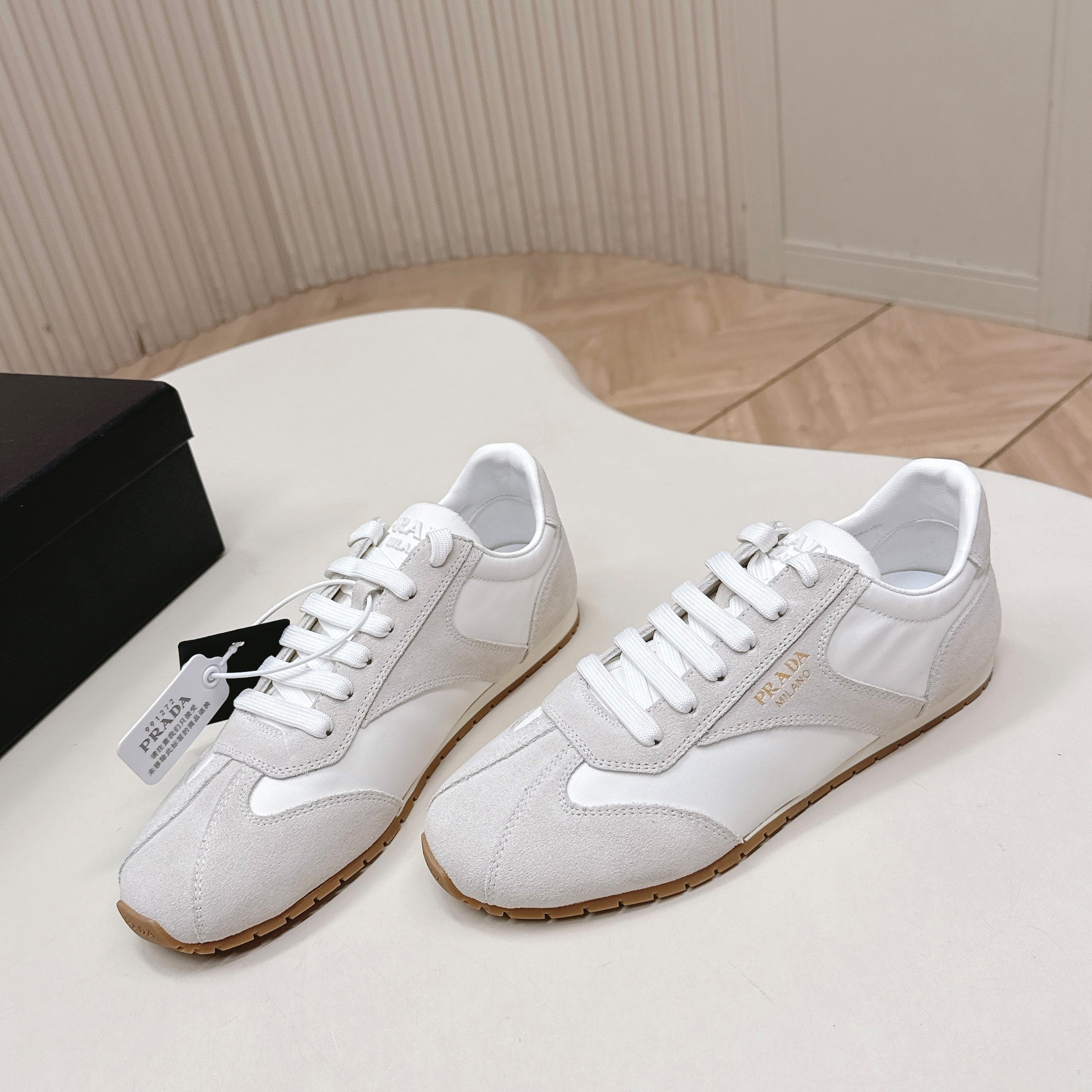Prada 26ss German Training Light Grey Suede Leather 644224