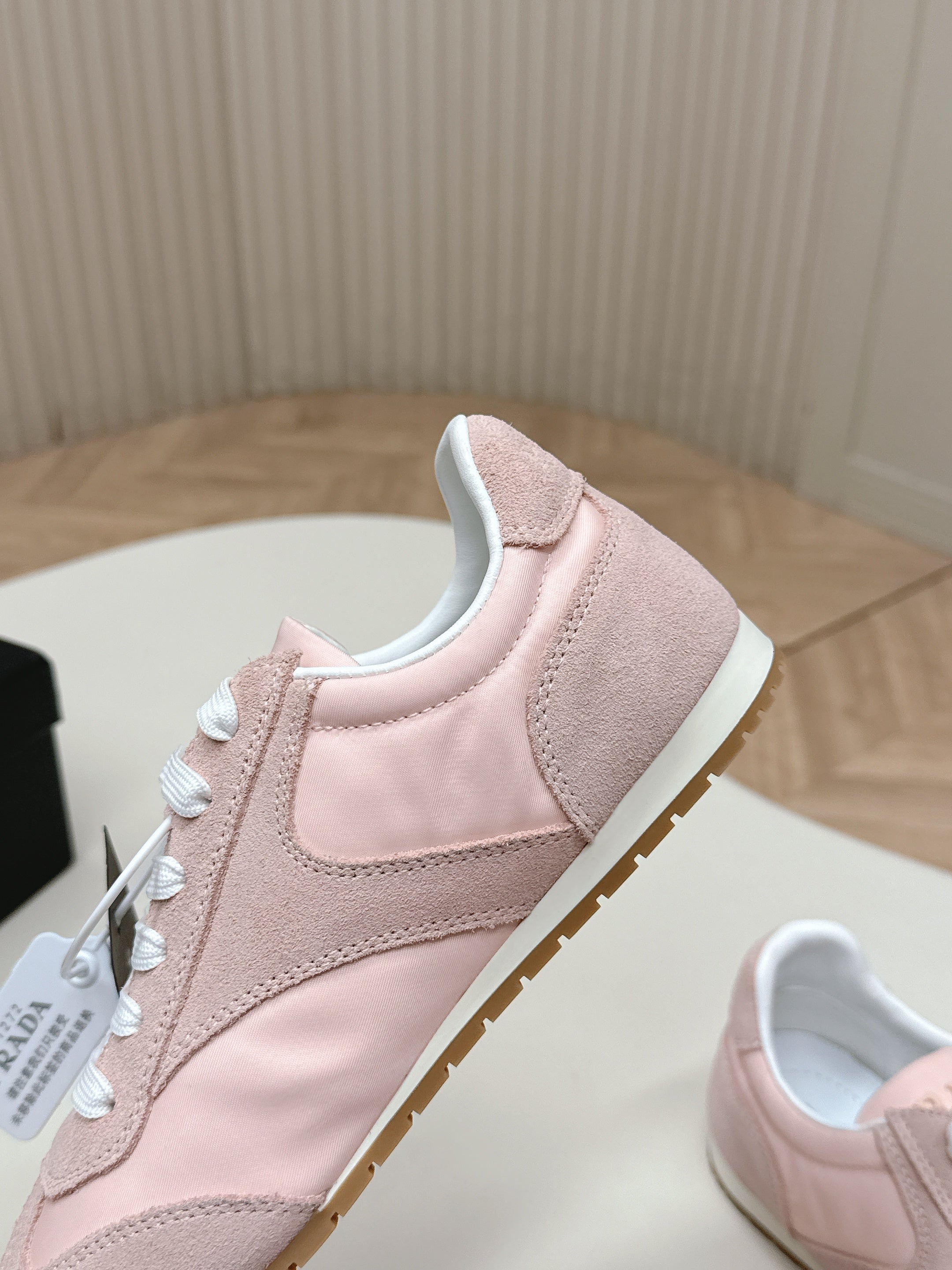 Prada 26ss German Training Pink Suede Leather 644225