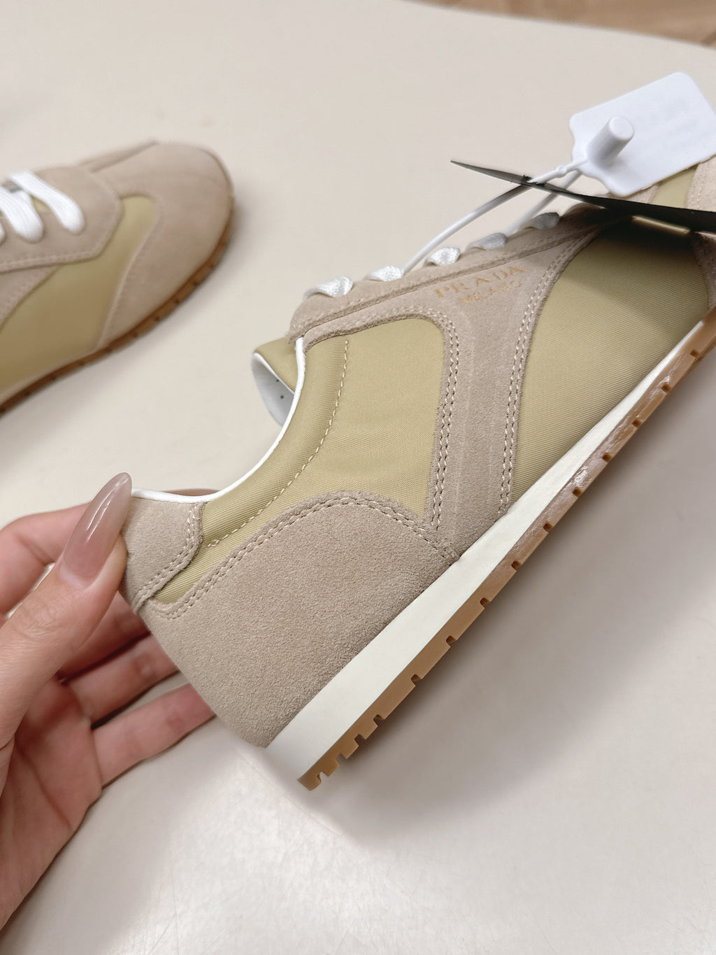 Prada 26ss German Training Khahi Suede Leather 644226