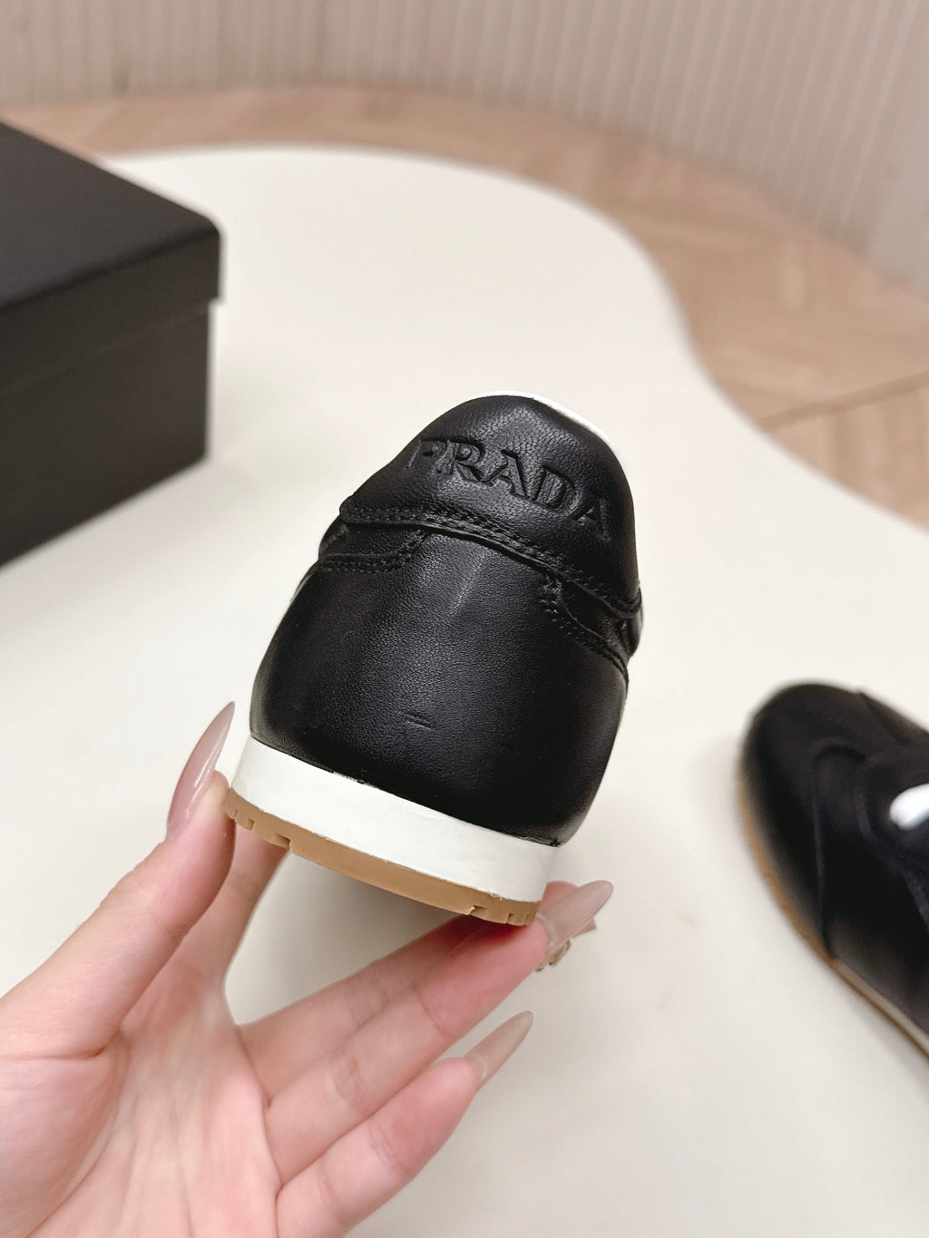 Prada 26ss German Training Black Leather 644228