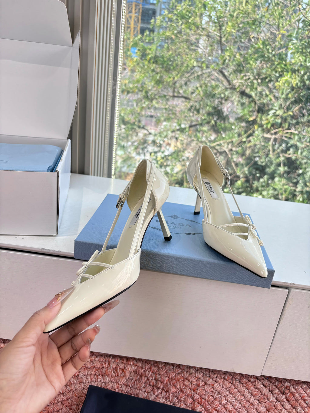 Prada G887 26s Slingback Cream Patent Leather 604188