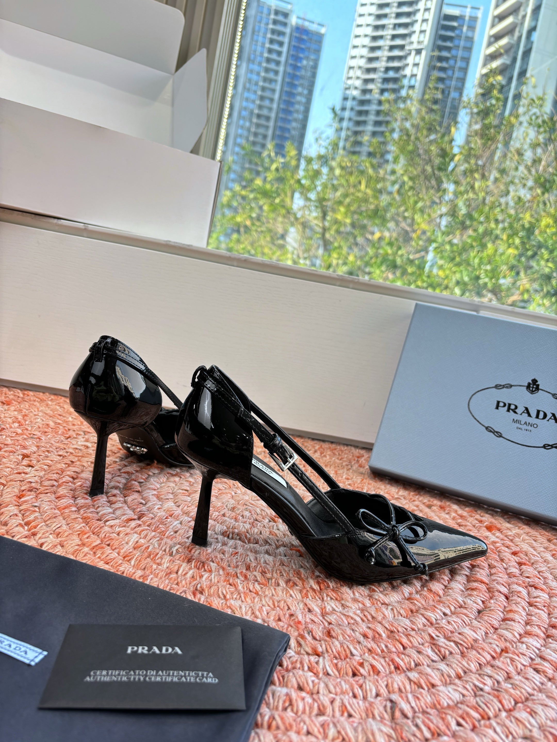 Prada G887 26s Slingback Black Patent Leather 604187