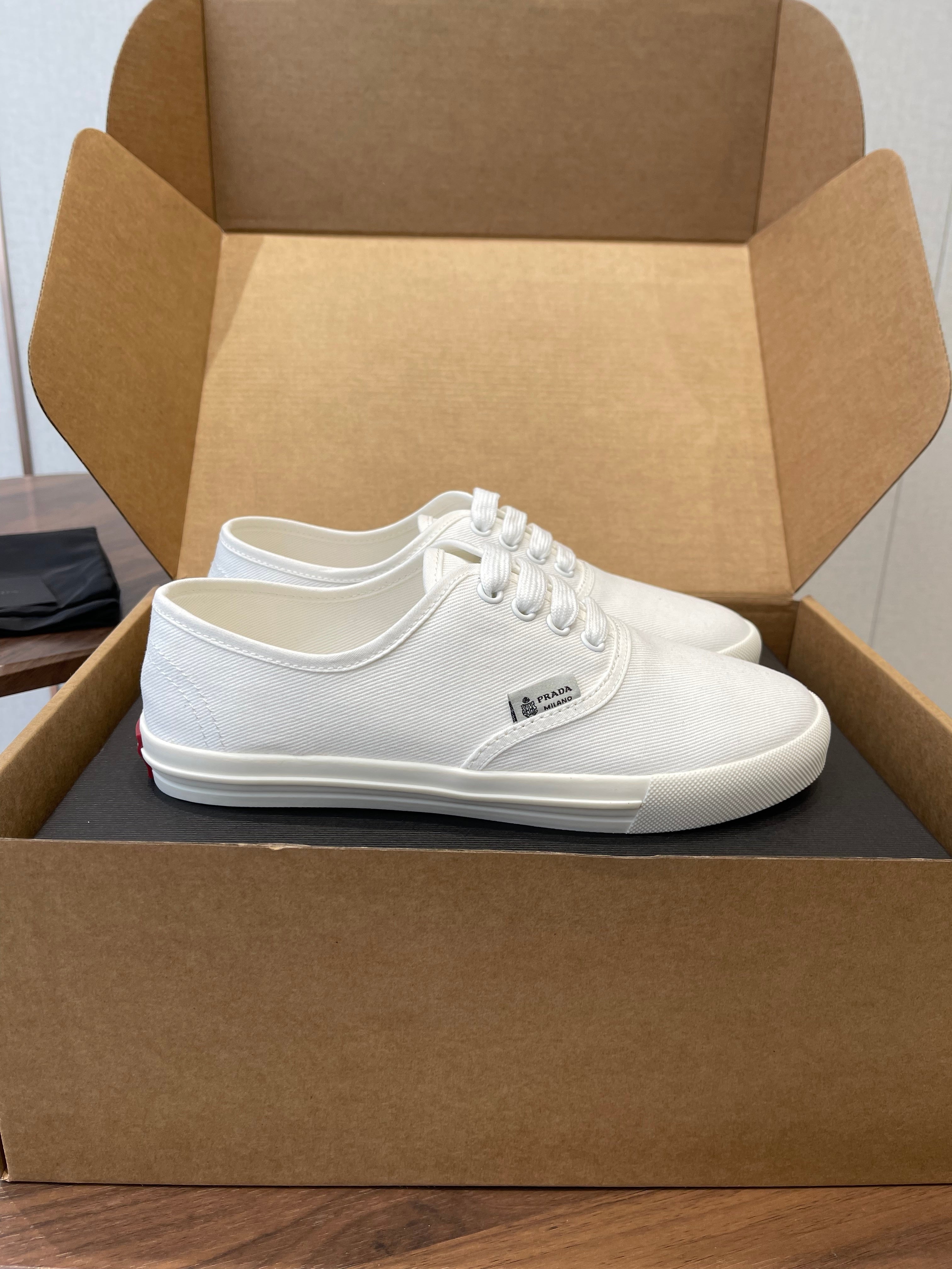 Prada 26ss Casual Shoes White Canvas 624431