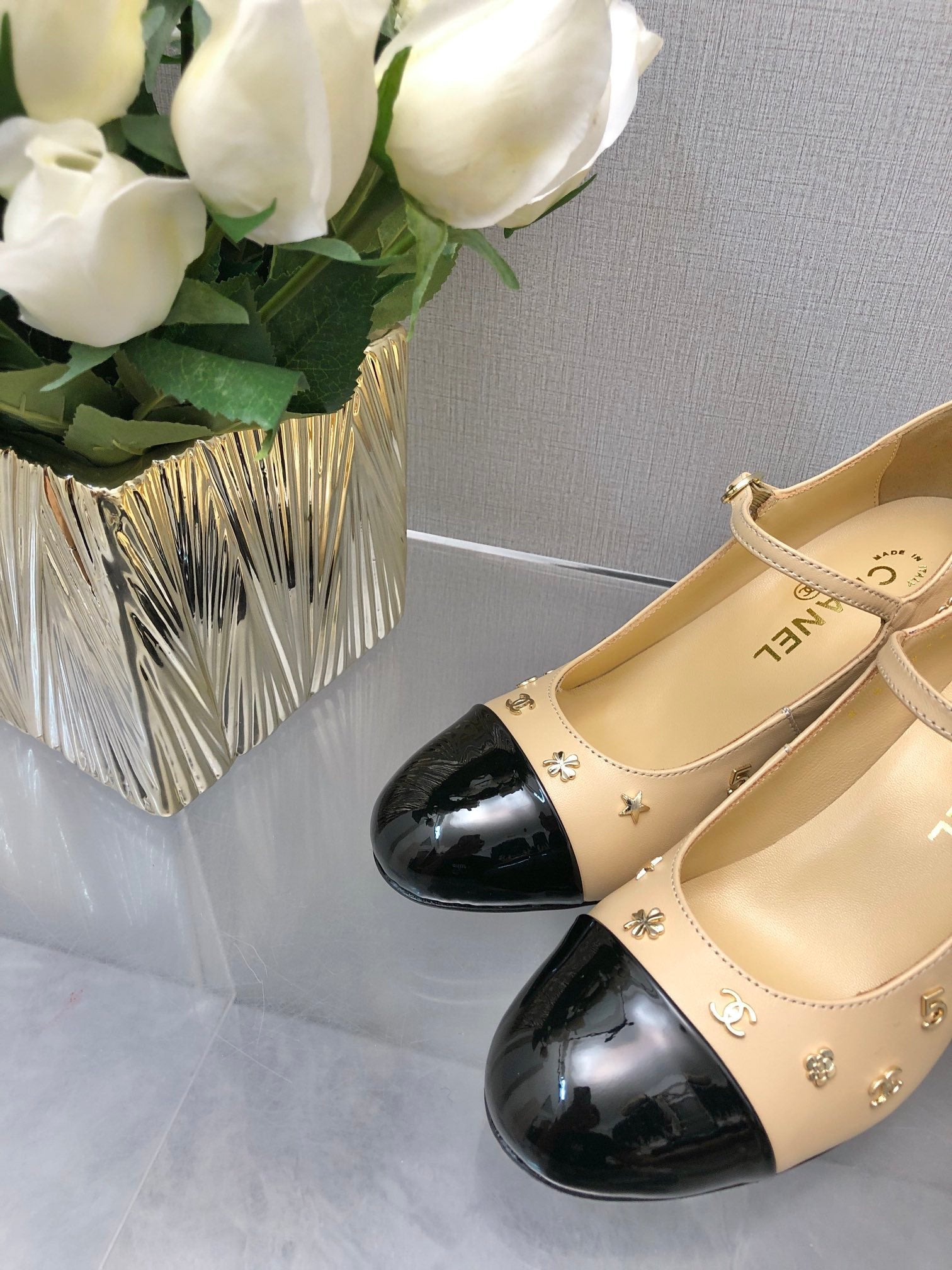CHANEL MARY JANE BEIGE CREAM MIX BLACK LAMBSKIN ATTACH METAL