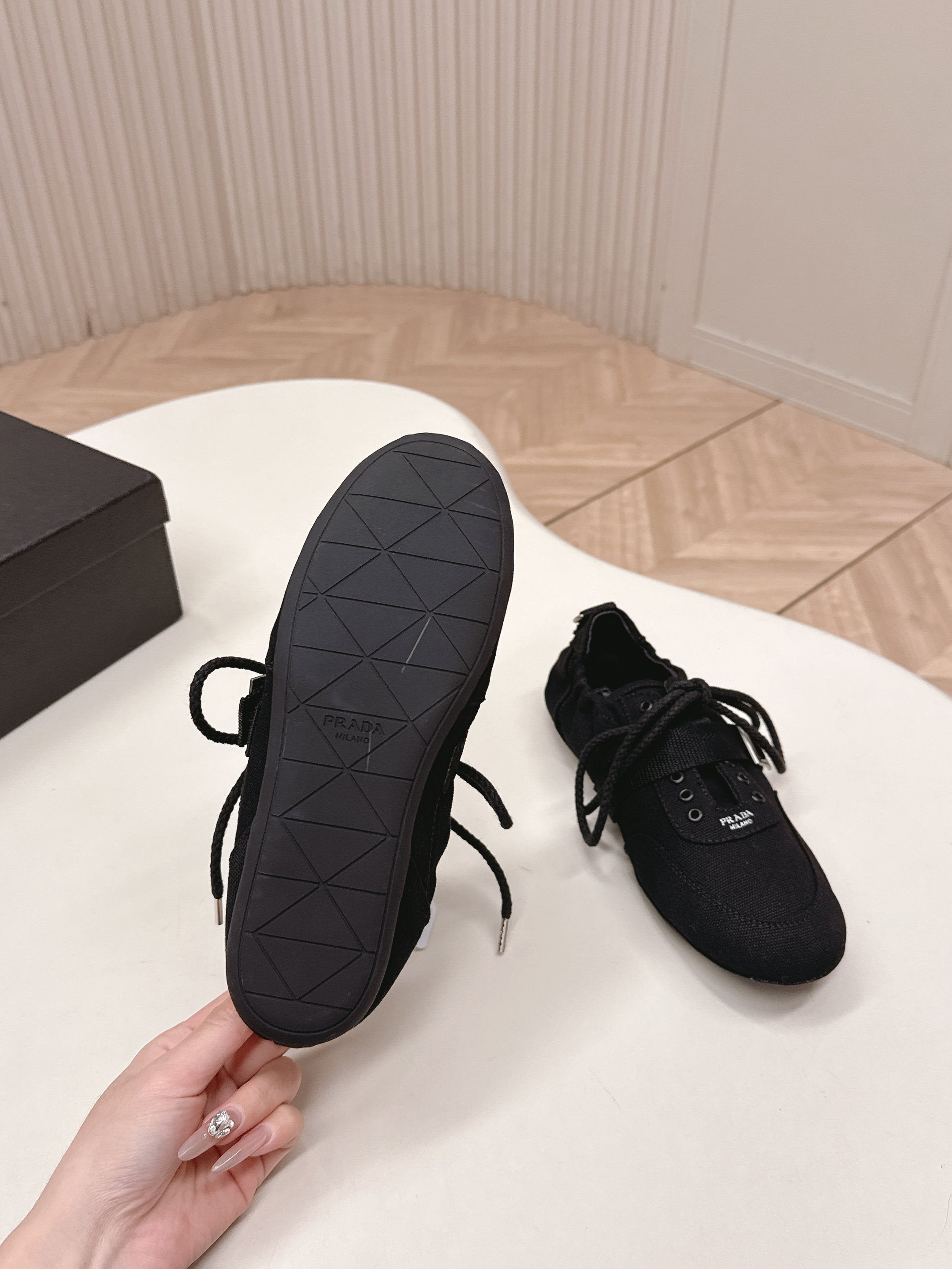 Prada 26s Casual Sneaker Black Canvas 644203