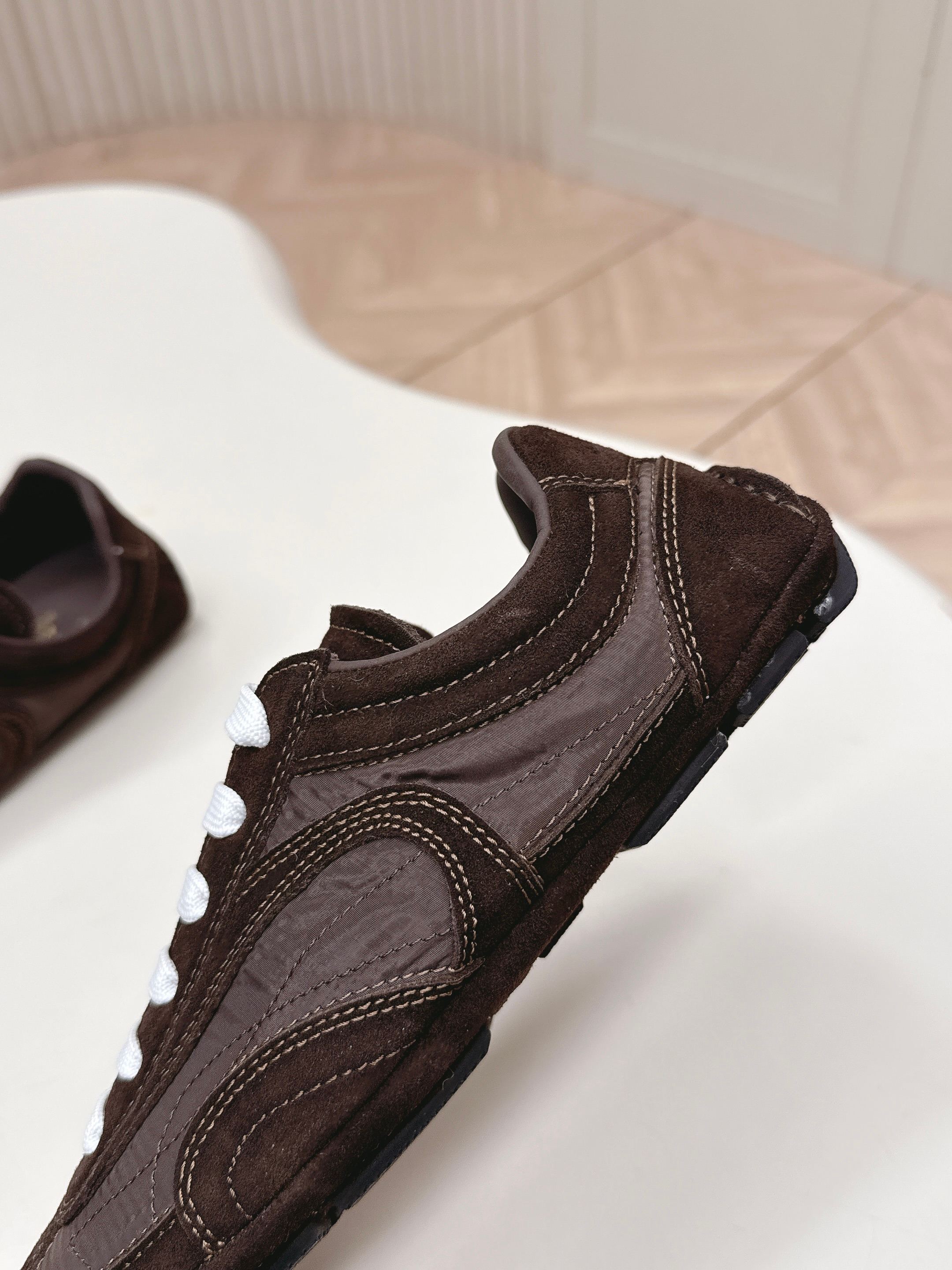 Prada 26ss German Training Brown Suede Re Nylon 644205