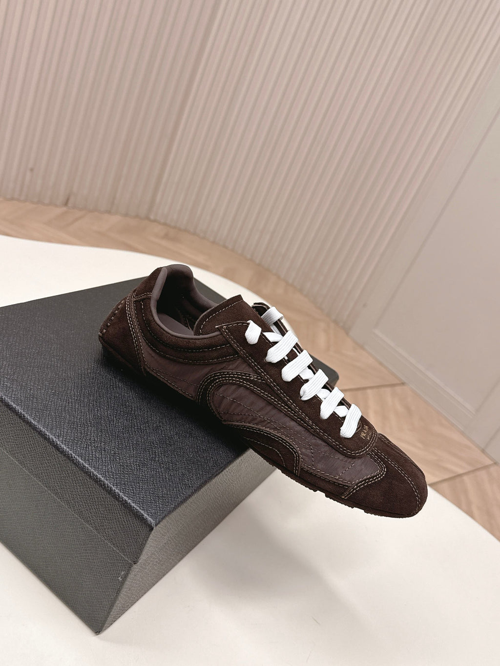 Prada 26ss German Training Brown Suede Re Nylon 644205