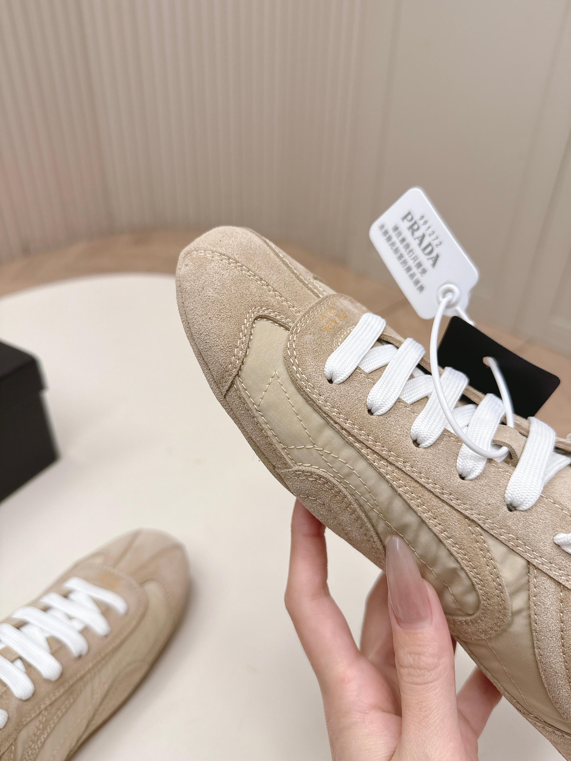 Prada 26ss German Training Khahi Suede Re Nylon 644209