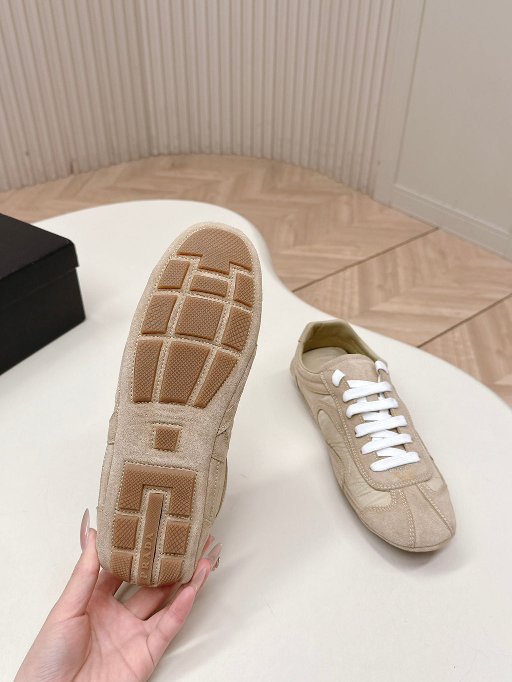 Prada 26ss German Training Khahi Suede Re Nylon 644209