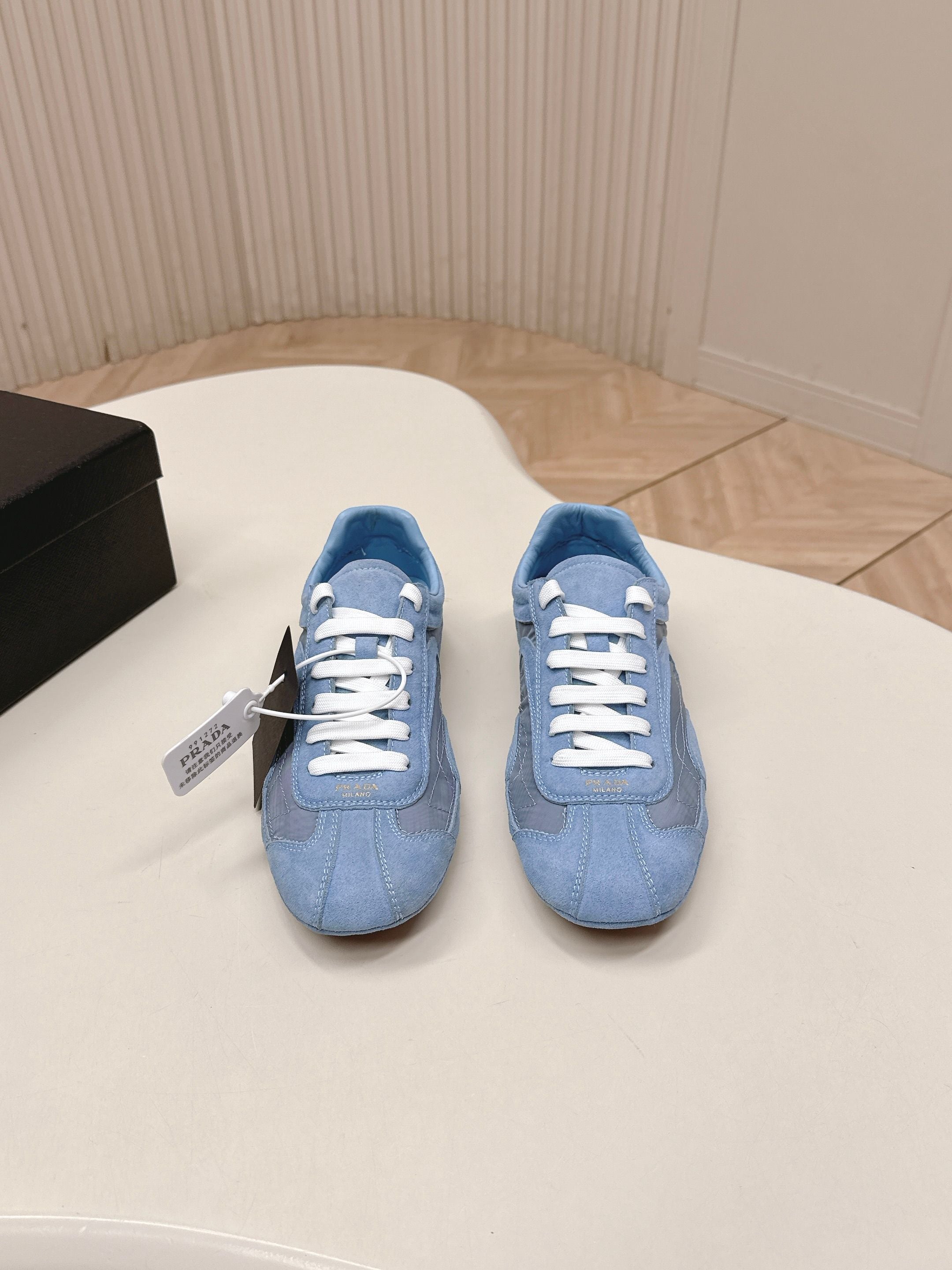 Prada 26ss German Training Light Blue Suede Re Nylon 644210