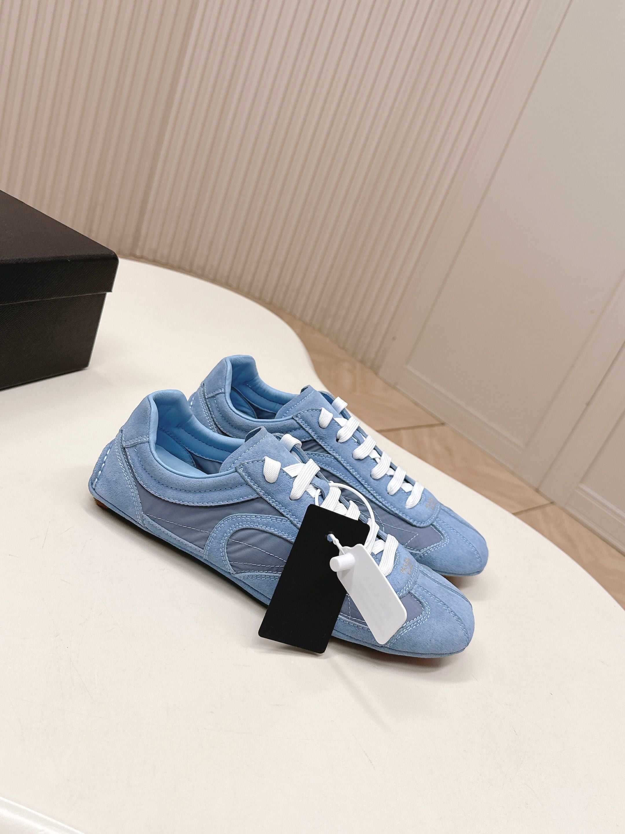 Prada 26ss German Training Light Blue Suede Re Nylon 644210