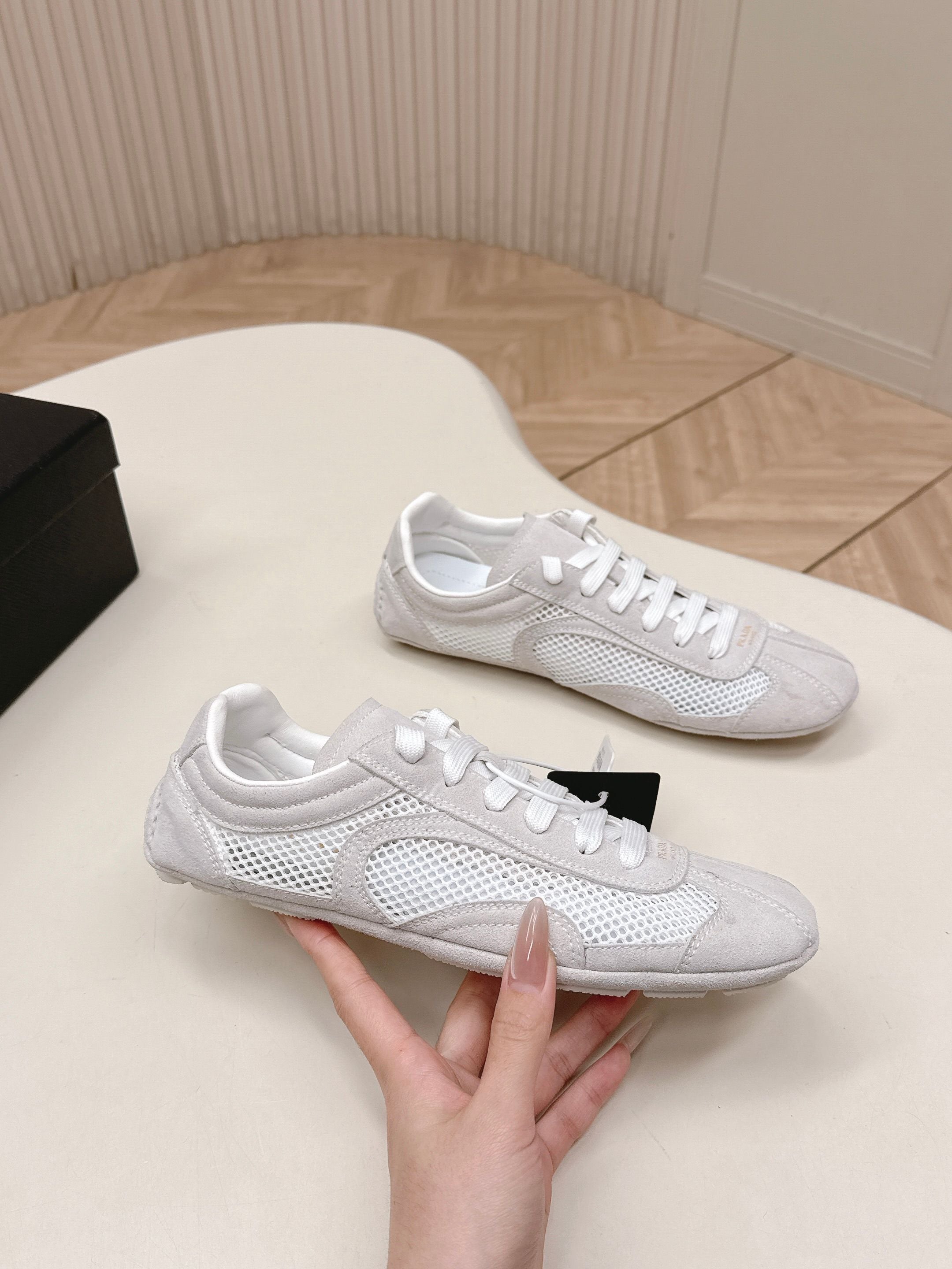 Prada 26ss German Training Light Grey Suede Mesh 644213