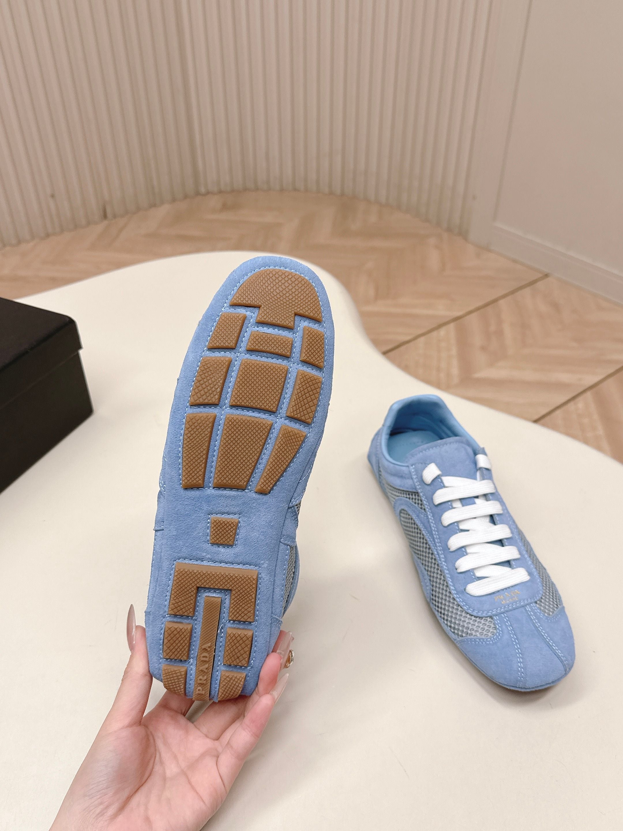 Prada 26ss German Training Light Blue Suede Mesh 644216
