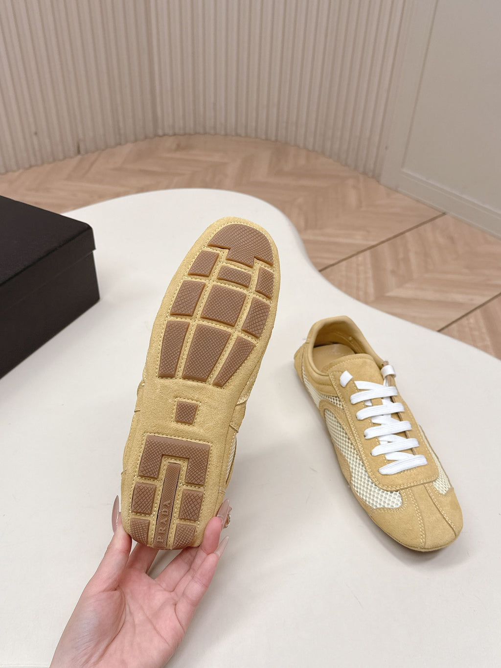 Prada 26ss German Training Brown Suede Mesh 644218