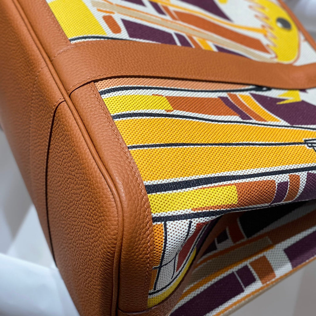 HERMES GARDEN PARTY 36 IN MULTICOLOR TOILE H CANVAS GOLD CALFSKIN TROPICAL STREETLINE ILLUSTRATION