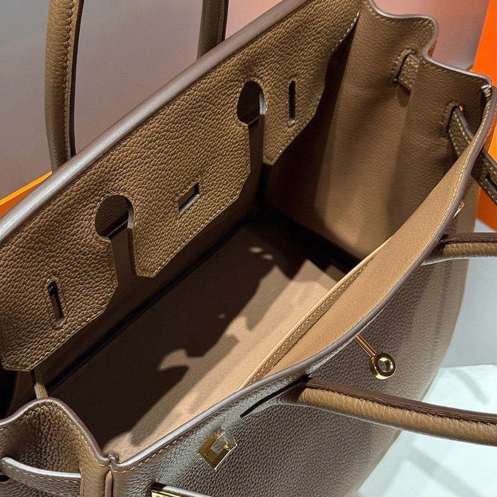 HERMES 25S  BIRKIN 30 IN COFFEE CALFSKIN GOLD HARDWARE