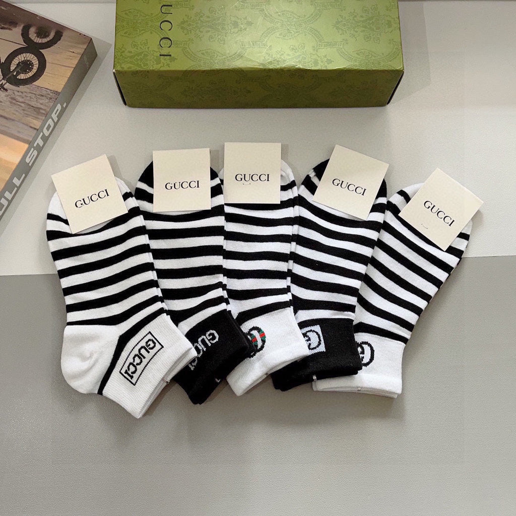LOW-CUT SOCKS 427624 (1 BOX)
