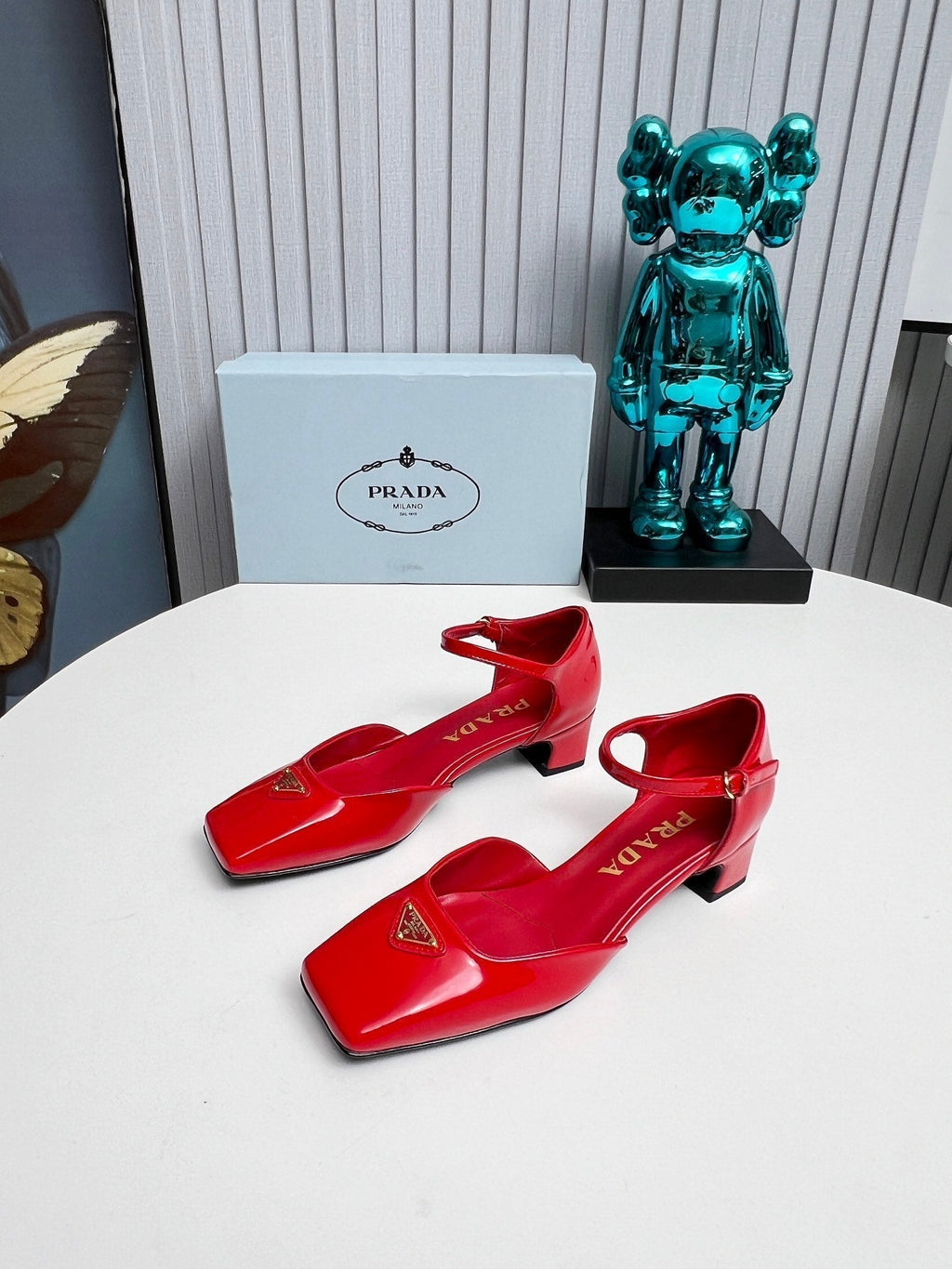 Prad 26s Ankle Strap Pumps 40mm In Red Patent Calfskin Triangle Logo