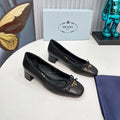 Prad 26s Round Toe Pumps Block Heel 40mm In Black Calfskin With Bow
