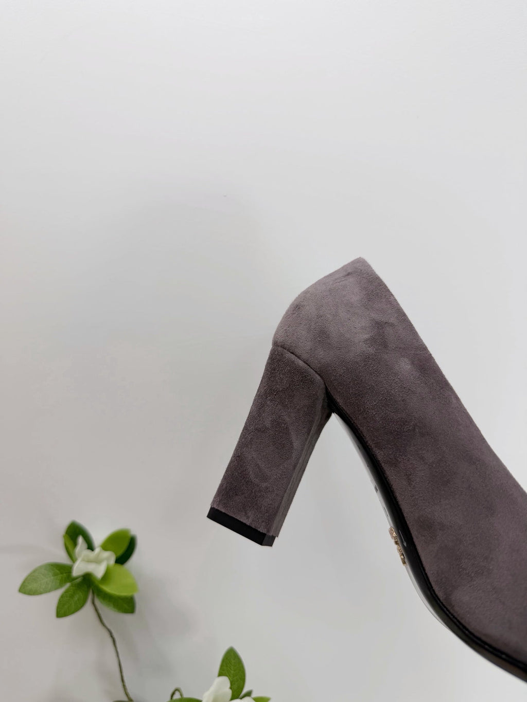 PRA 26SS Square-toe Block Heels 85 Dark Gray Suede 592361