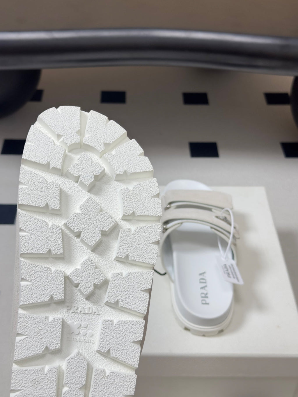 Pra 26s Band Sandals White Suede 834764