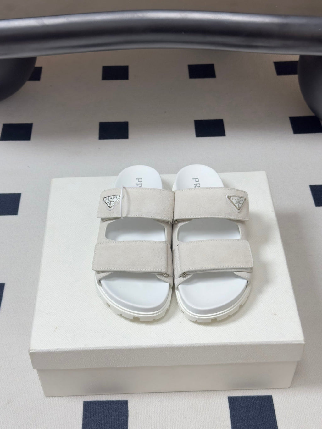 Pra 26s Band Sandals White Suede 834764
