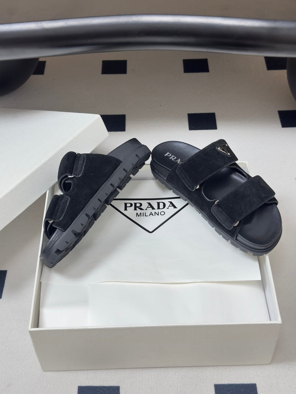 Pra 26s Band Sandals Black Suede 834765