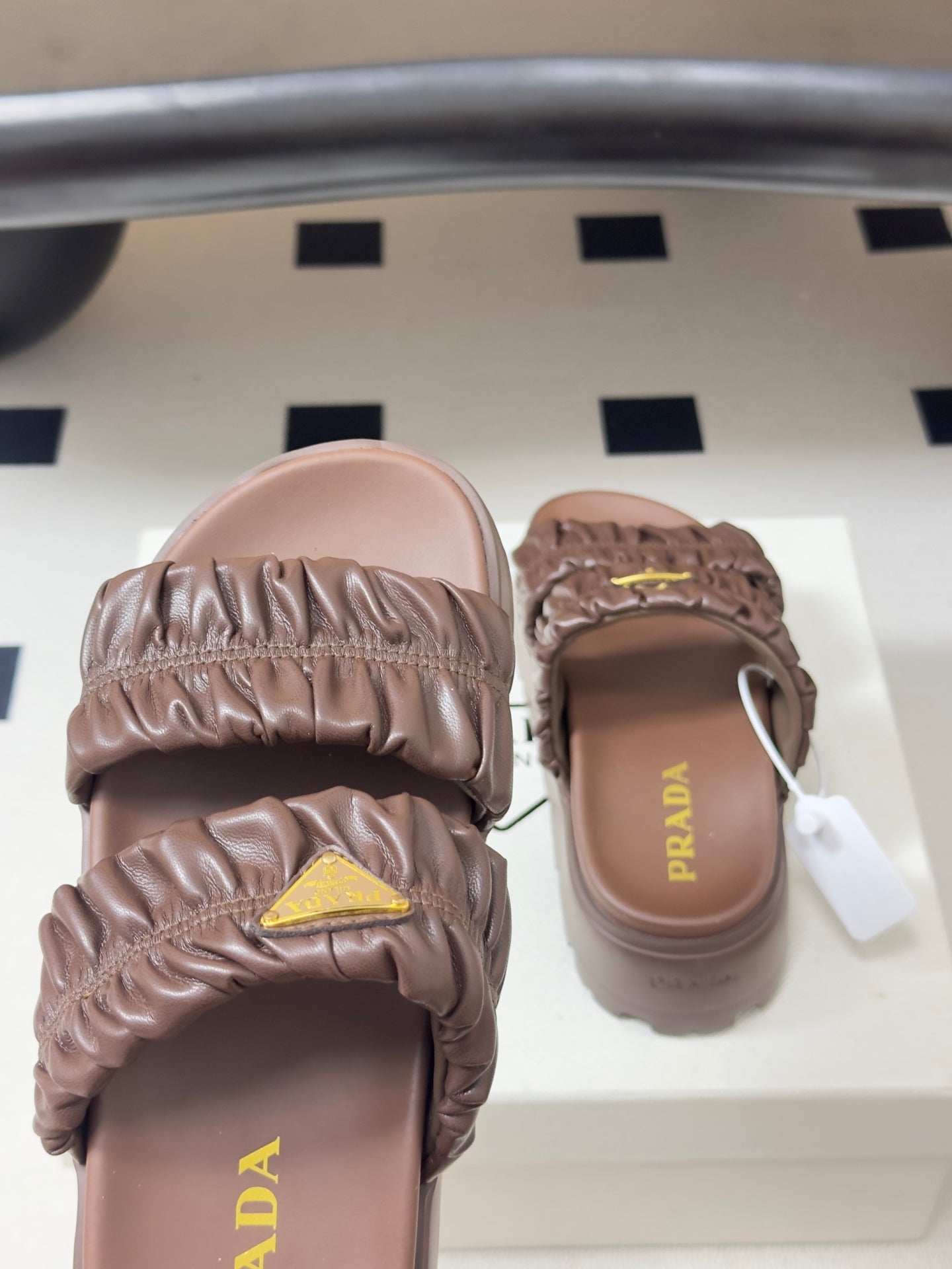 Pra 26s Flatform Slides Brown Matelassé Leather 834767.