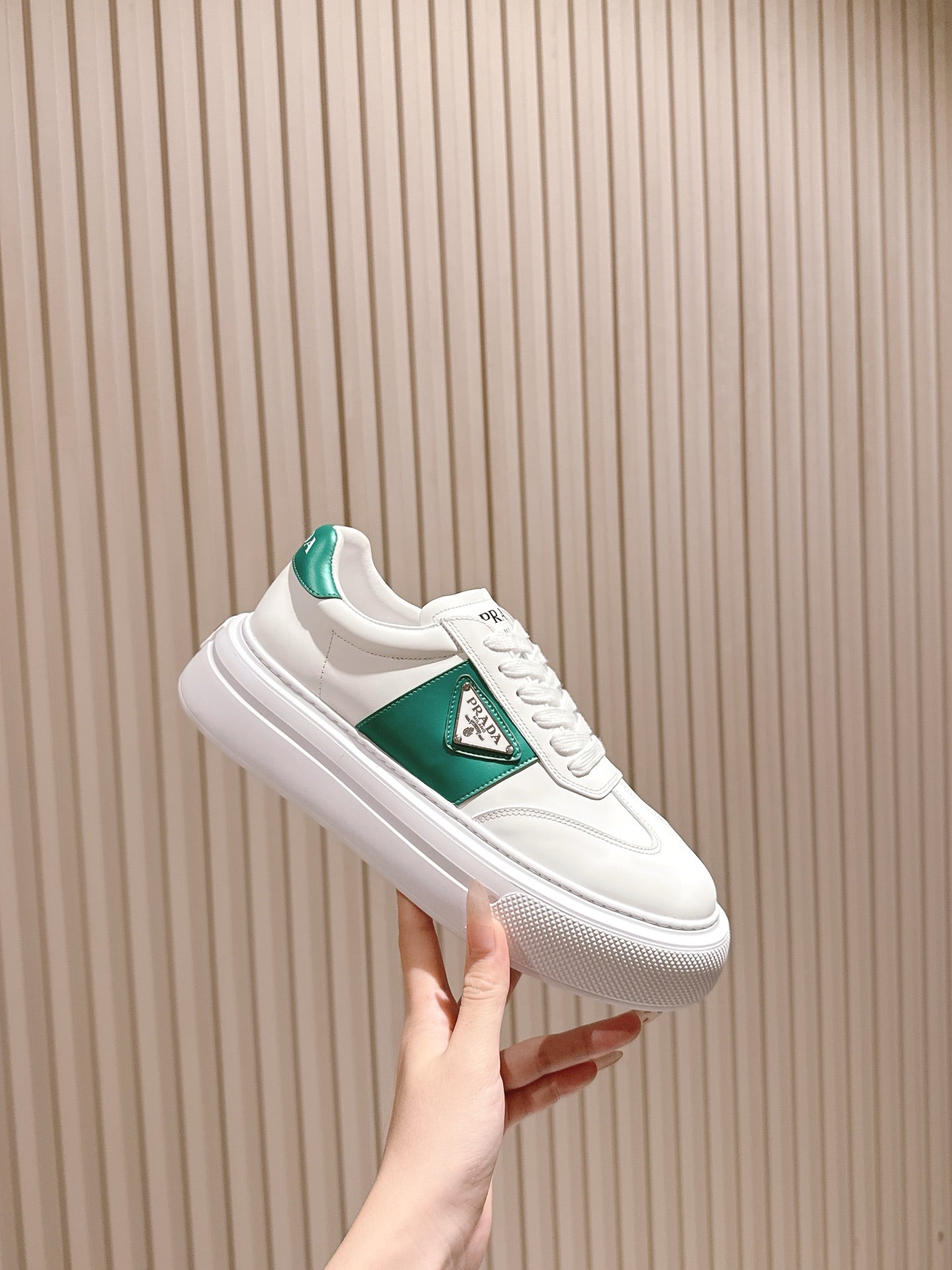 PRA 25s Casual Sneakers White Green Cowhide 449694