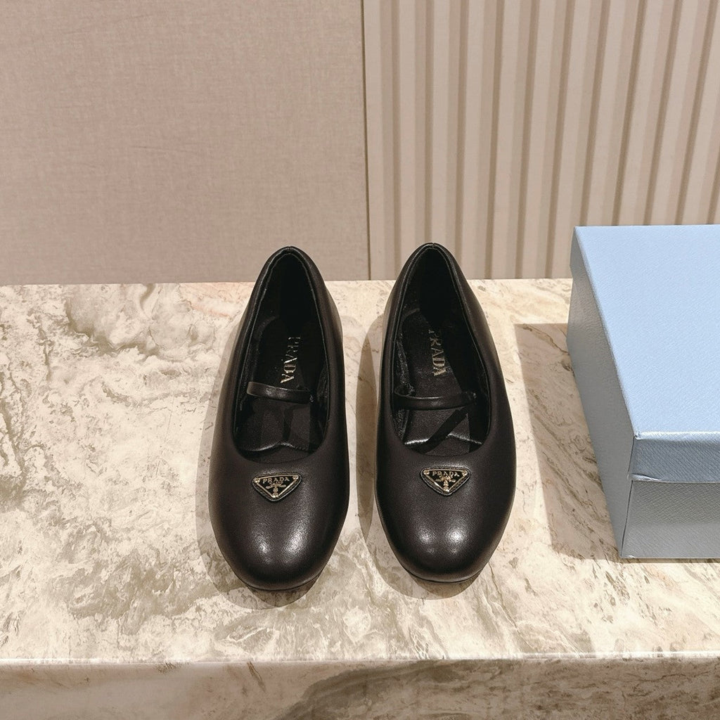 PRA 25s Ballet Flats Black Cowhide 449718