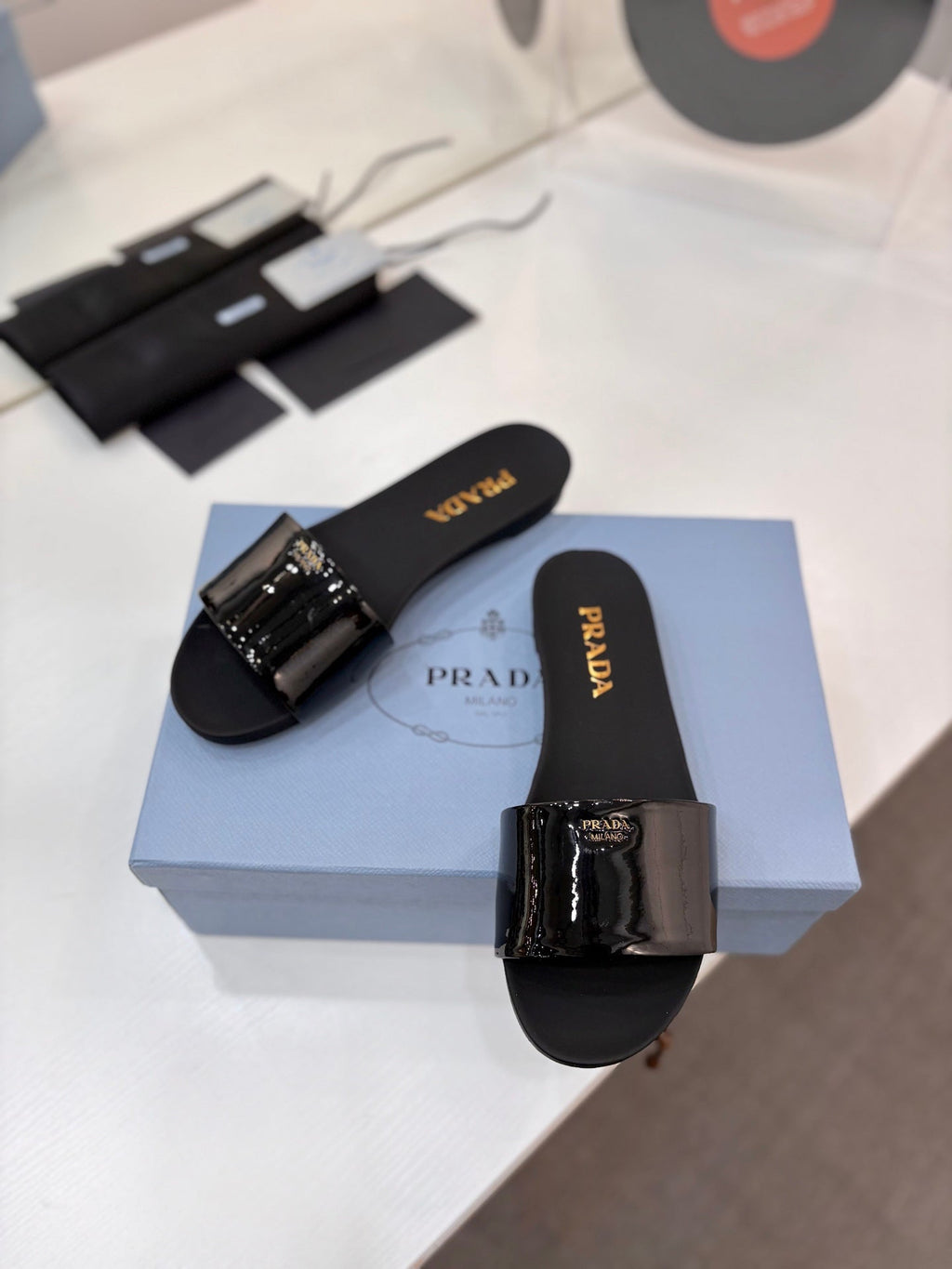 Pra Slides Black Patent Leather 834596