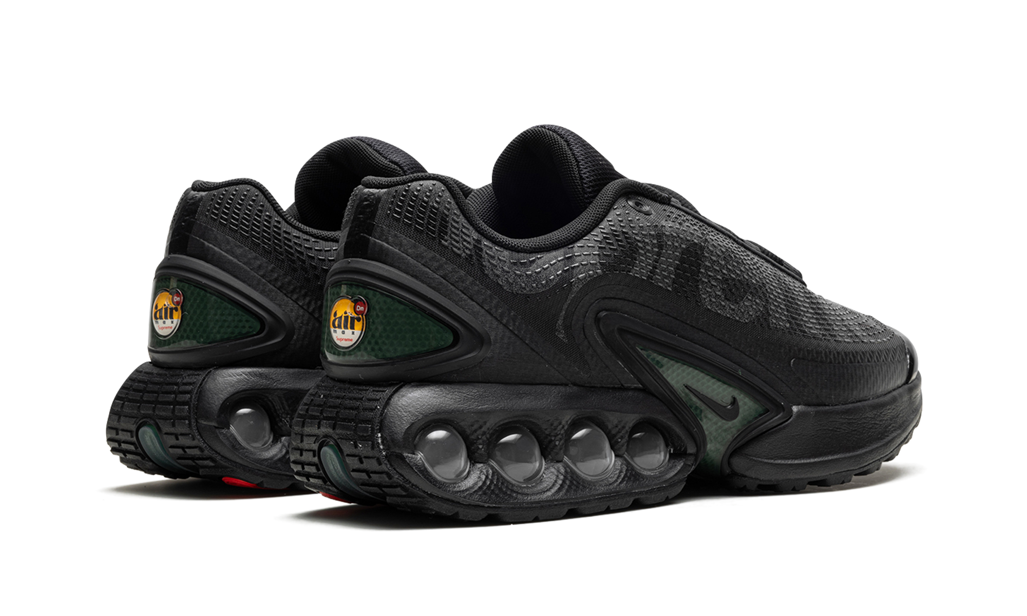 Air Max Dn "Supreme - Black" FZ4044 001